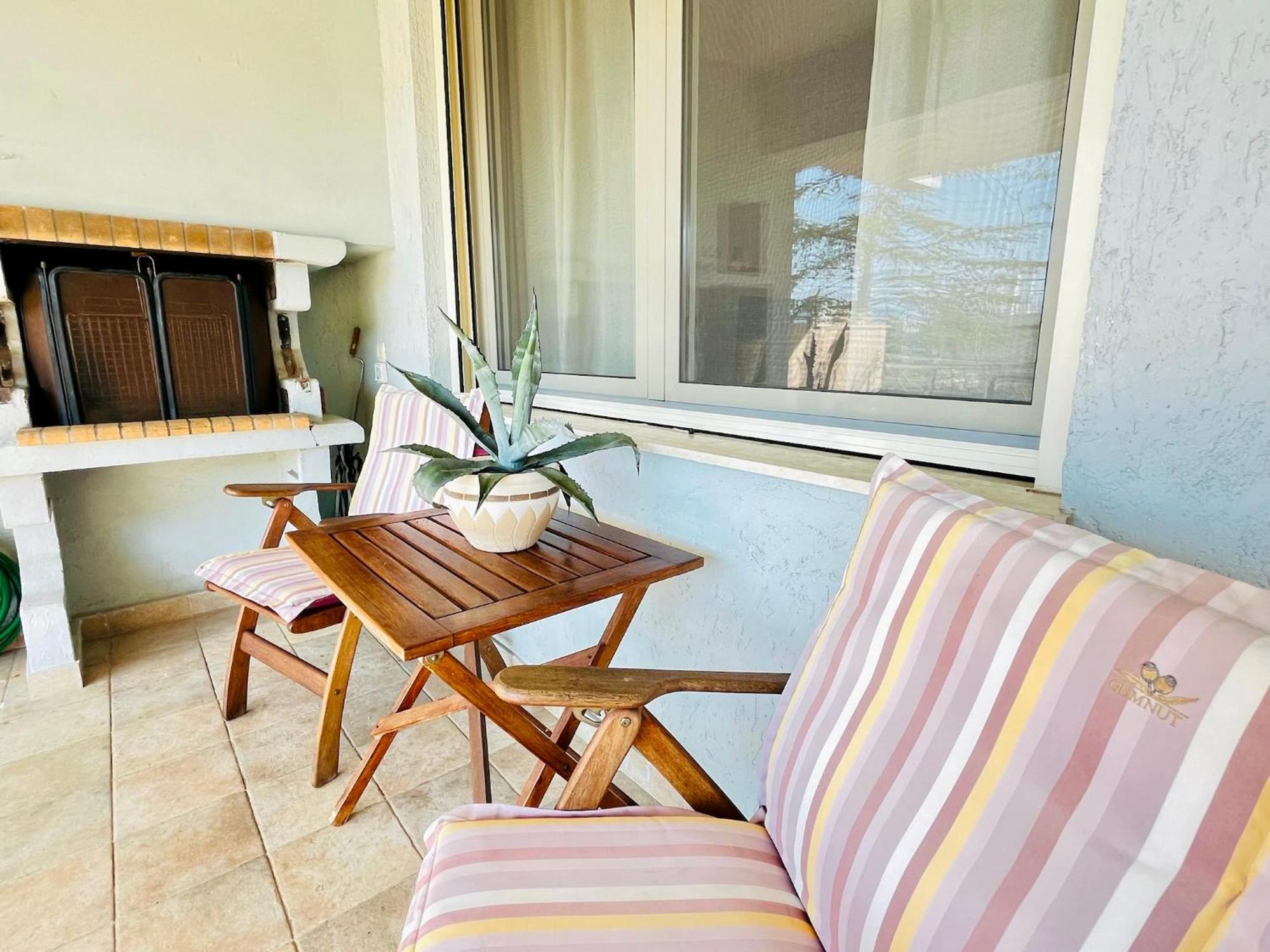 Something Different In Chalkida Apartment Kanithos ภายนอก รูปภาพ