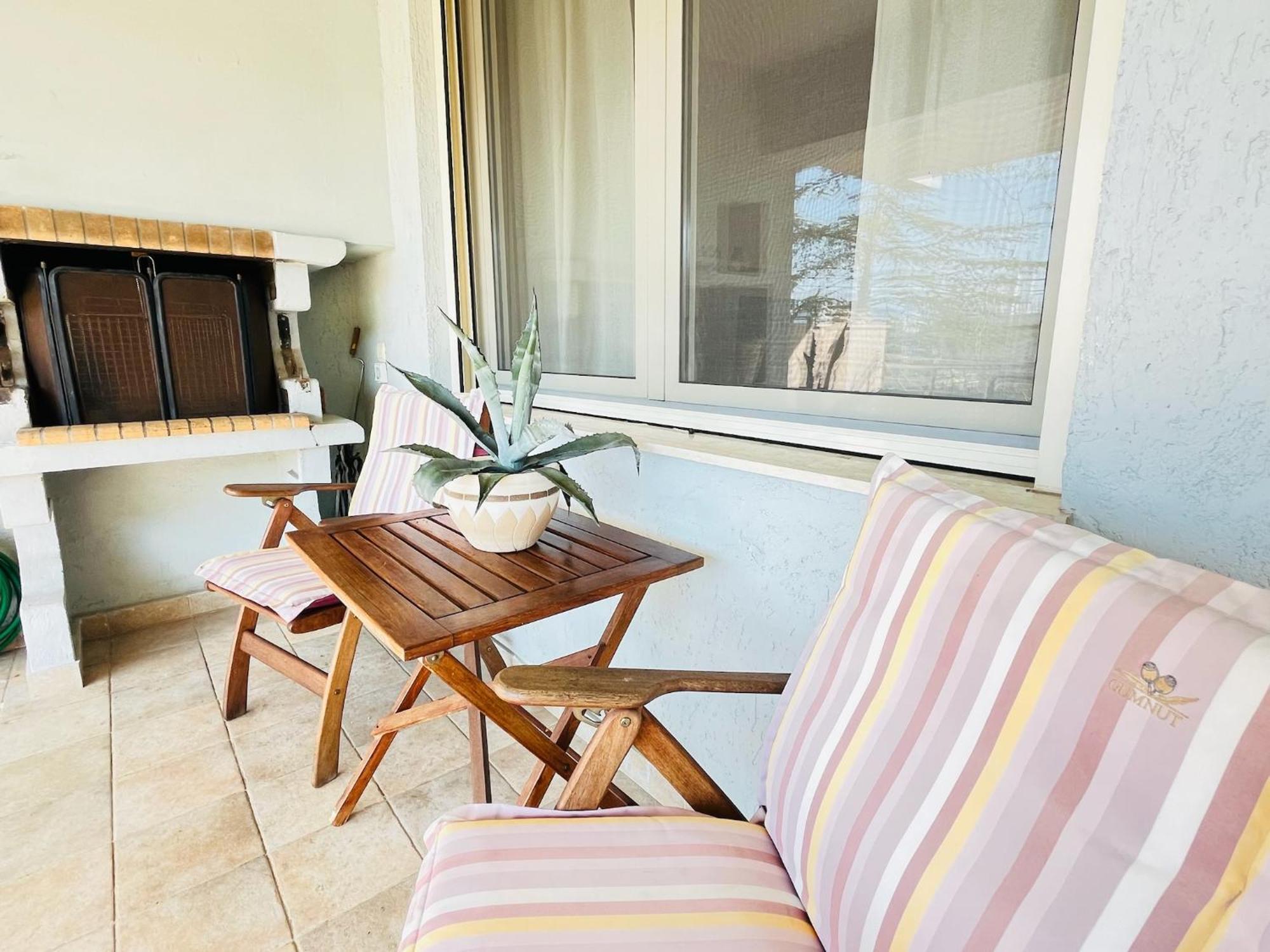 Something Different In Chalkida Apartment Kanithos ภายนอก รูปภาพ